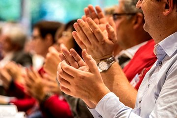 Begeisterte Klatscher. Foto: Joachim E. Röttgers