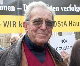 Enrico Pieri vor dem Oberlandesgericht Stuttgart. Foto: Michael Latz
