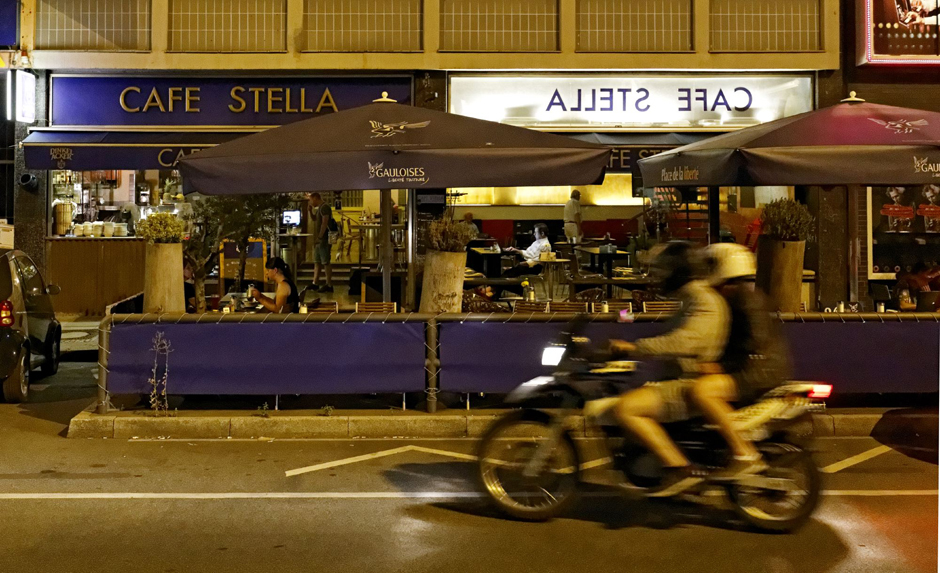 Eine Institution macht zu: das Café Stella. Ein Stern ging unter und ein Stück Kultur verloren. Foto: Joachim E. Röttgers