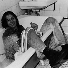 Schorlau badet. Foto: privat