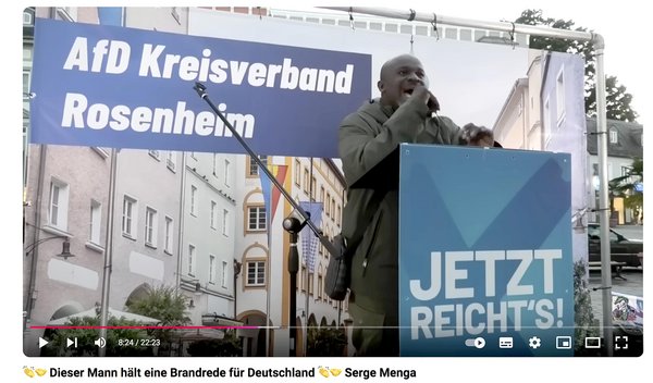 Serge Menga hält eine Rede für die AfD in Rosenheim. Screenshot: Youtube Serge Menga hält eine Rede für die AfD in Rosenheim. Screenshot: Youtube