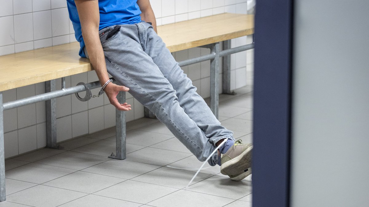 In Baden-Württemberg sind schon einige AfD-Funktionär:innen in Konflikt mit dem Gesetz geraten (Symbolbild). Foto: Julian Rettig