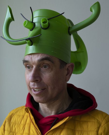 März 2021: Während der Pandemie hat der Künstler Georg Schweitzer eine Ausstellung in der Jungen Kunsthalle veranstaltet. Titel: Volle Kanne Kunst. 