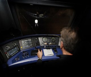 Licht am Ende des Tunnels: Dieser Zug fährt noch. Foto: Joachim E. Röttgers