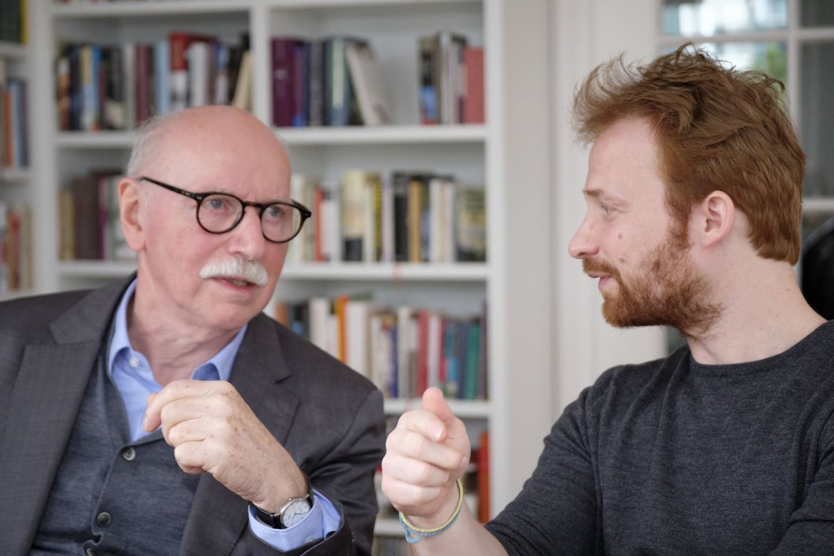 Oft gleicher Meinung: Wieland Backes von der Initiative "Aufbruch Stuttgart" (links) und Stadtrat Hannes Rockenbauch. Fotos: Joachim E. Röttgers  Oft gleicher Meinung: Wieland Backes von der Initiative "Aufbruch Stuttgart" (links) und Stadtrat Hannes Rockenbauch. Fotos: Joachim E. Röttgers