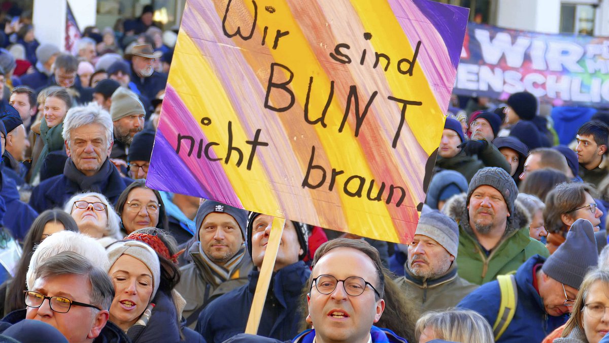 Lauter bunte Ulmer:innen. Foto: Sandra Spang