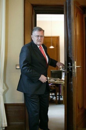 Eher kein Hardcore-Öko: Erwin Teufel in der Villa Reitzenstein. 