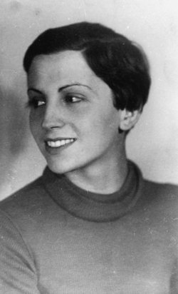 "Geschichte machen und Geschichte fotografieren," Gerda Taro, um 1927. Foto: Collection Irme Schaber