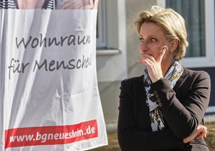 Ministerin Hoffmeister-Kraut will Wohnraum für Menschen, aber ohne gedeckelte Preise. 