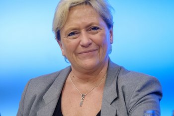 Zwischenzeugnis für die Ministerin: wohlwollende drei minus.