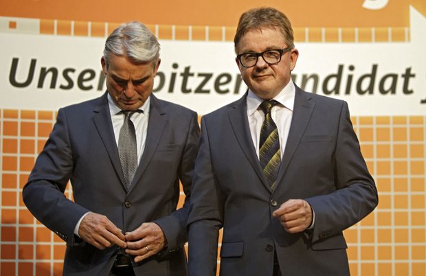 Meister der unterkomplexen Darstellung: Kontrahenten Strobl (links) und Wolf. 