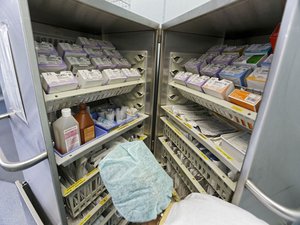 Die Regale sind immer gut gefüllt. Fotos: Joachim E. Röttgers