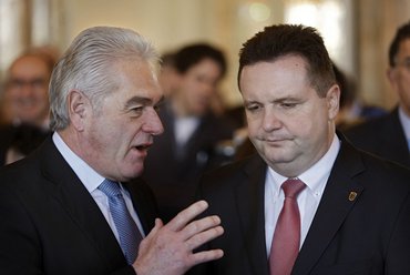 Ex-Innenminister Rech und Ex-Ministerpräsident Mappus.