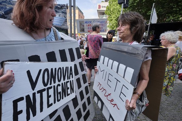 Stuttgarter Mieter:innen-Demo am 1. Juli 2019. 