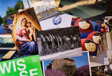 Weihnachtsrätselnde schicken Karten, einer malte die Lösung sogar. Foto: Joachim E. Röttgers