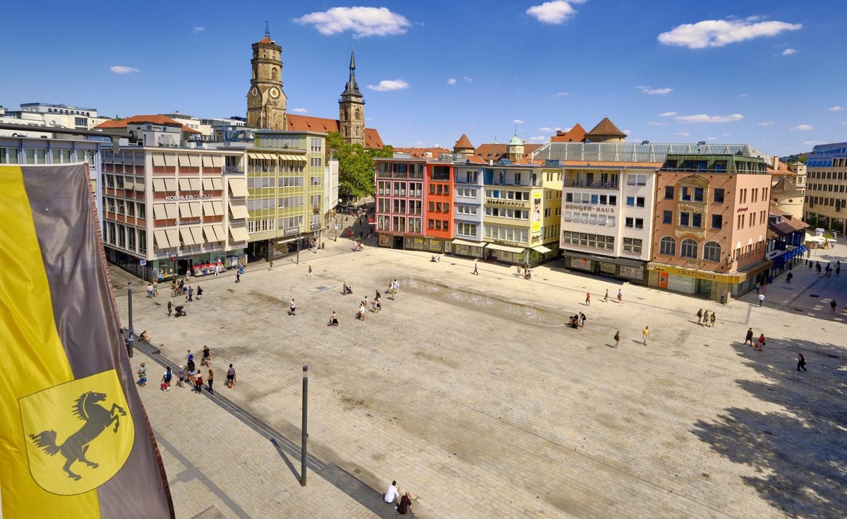 12,6 Millionen Euro lässt sich die Landeshauptstadt die Umgestaltung ihres Marktplatzes kosten. So sieht das Ergebnis aus. Foto: Joachim E. Röttgers