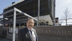 Bürgermeister Lothar Mennig.