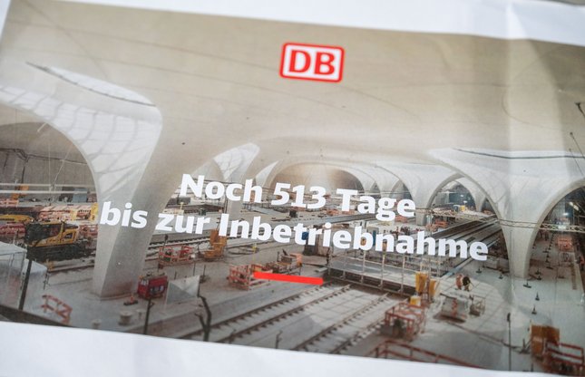 Die Titelseite eines DB-Dokuments vom Juli 2025. Foto: Jens Volle