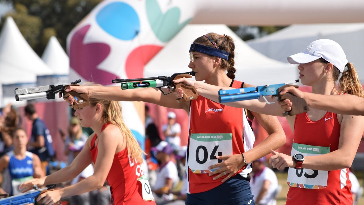 Fünfkampfdisziplin: Schießen mit Laserpistole. Foto: Mauricio V. Genta, CC BY-SA 4.0, https://commons.wikimedia.org/w/index.php?curid=73713640