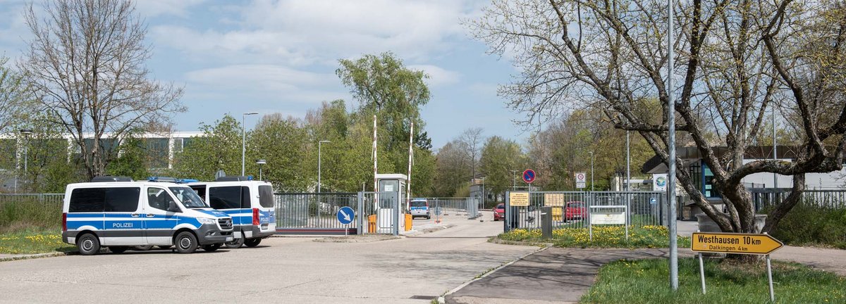 Die LEA in Ellwangen steht seit Anfang April unter Quarantäne. Foto: Jens Volle