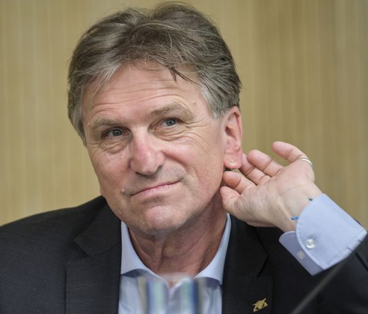 Landesgesundheitsminister Manfred Lucha (Grüne). Sein Ministerium will das Problem jetzt länderübergreifend besprechen. Landesgesundheitsminister Manfred Lucha (Grüne). Sein Ministerium will das Problem jetzt länderübergreifend besprechen.