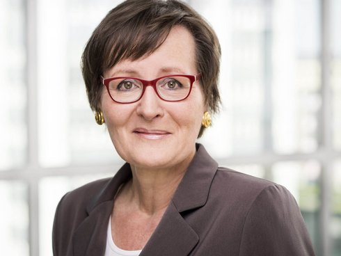 Grundsätzlich herrsche Vertragsfreiheit, meint Anja Pasquay vom Bund deutscher Zeitungsverleger. Foto: BDZV Grundsätzlich herrsche Vertragsfreiheit, meint Anja Pasquay vom Bund deutscher Zeitungsverleger. Foto: BDZV