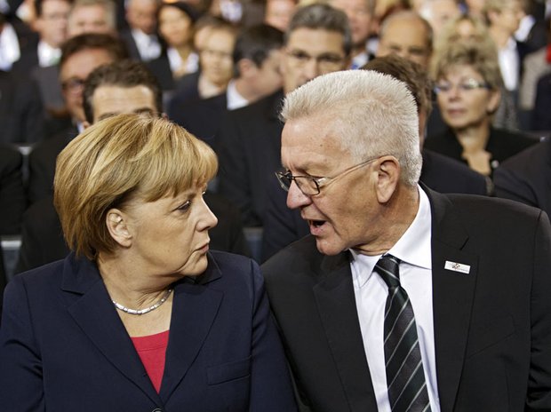 Keiner weiß, ob die CDU am gesellschaftlichen Konsens interessiert ist. MP Winfried Kretschmann und Kanzlerin Angela Merkel. Foto: Joachim E. Röttgers