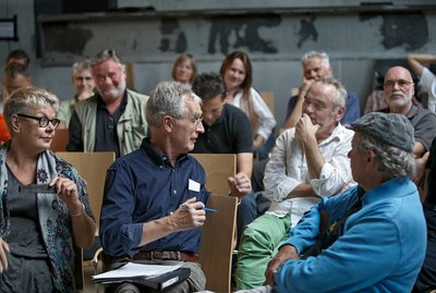 Angeregte Diskussionen gab es auf der Kontext-Mitgliederversammlung am vergangenen Mittwoch. Foto: Joachim E. Röttgers