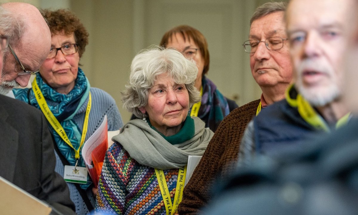 Eineinhalb Stunden später lächelt niemand mehr. Die Betroffenen sind enttäuscht ... Eineinhalb Stunden später lächelt niemand mehr. Die Betroffenen sind enttäuscht ...