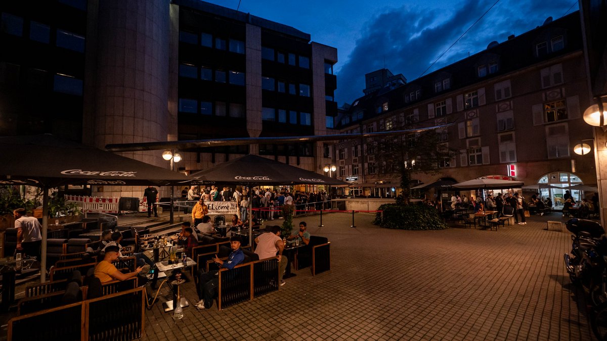 Gefährlich, gefährlich: Stuttgarts Josef-Hirn-Platz. Foto: Jens Volle