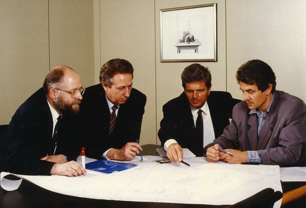 Die SAP-Gründer 1988 (von links): Klaus Tschira, Hans-Werner Hector, Dietmar Hopp und Hasso Plattner. Foto: SAP