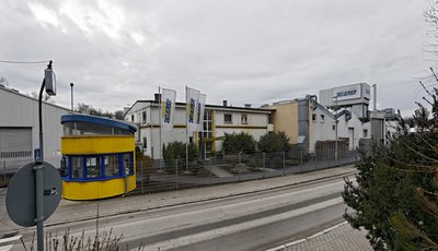 dm-Lieferant Deuerer Tiernahrung. Foto: Jo E. Röttgers