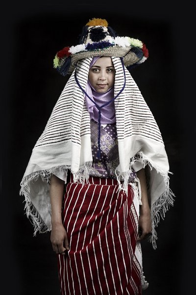 Eine Frau aus der nordmarokkanischen Stadt Chefchaoun. 