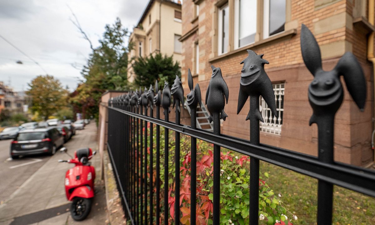 Die lustigen Zaunspitzen im Einsatz, hier im Stuttgarter Stadtteil Dobel.
