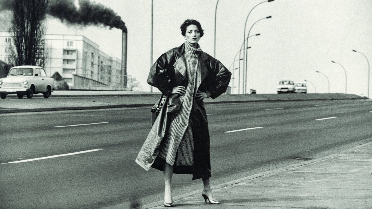 Sibylle Bergemann, "Birgit", Berlin 1984. Foto: Estate Sibylle Bergemann Ostkreuz, Courtesy Loock Berlin
