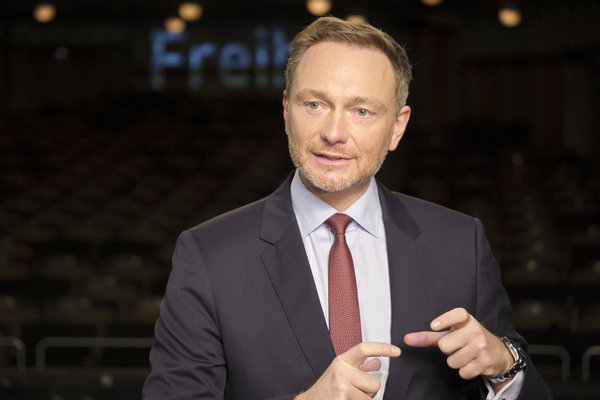 FDP-Chef und Bundesfinanzminister Christian Lindner will den Markt über die Zukunft der Mobilität entscheiden lassen. 