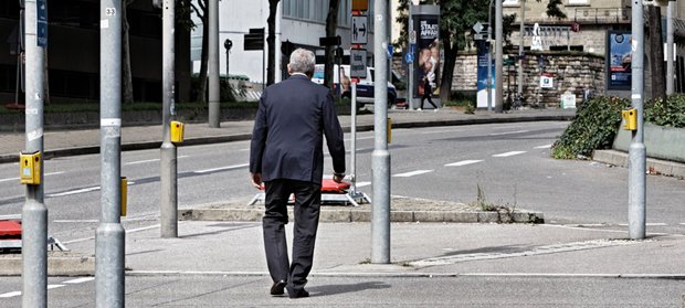 Ein Bild, dass sich VfB-Fans wünschen würden: Dietrich geht. Foto: Joachim E. Röttgers