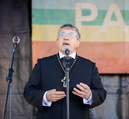 Bischof Friedrich Kramer will, dass abweichende Positionen mehr Gehör finden. 