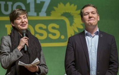 Oliver Hildenbrand mit seiner Co-Vorsitzenden Ende 2016 beim grünen Urwahlforum.