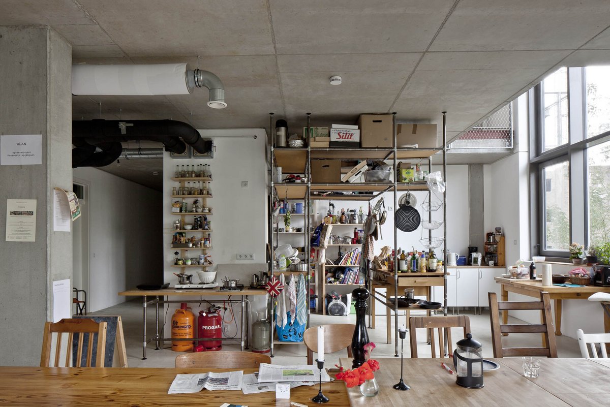 Gemeinschaftsküche in einer Clusterwohnung. Foto: Ute Zscharnt Gemeinschaftsküche in einer Clusterwohnung. Foto: Ute Zscharnt