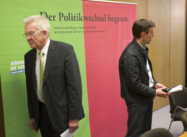 Gemeinsam auseinander: Schmid rechts, Kretschmann links. Foto: Joachim E. Röttgers