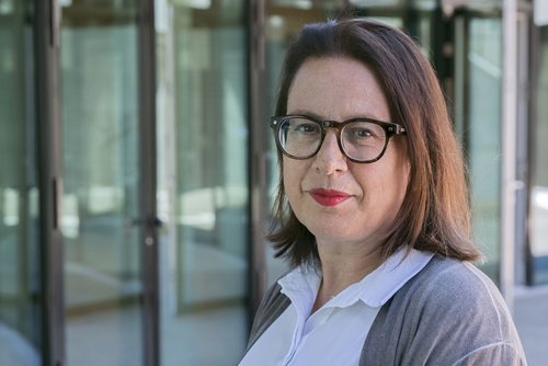 Gabriele Renz, Autorin des Romans und früher Pressesprecherin des Landtags.