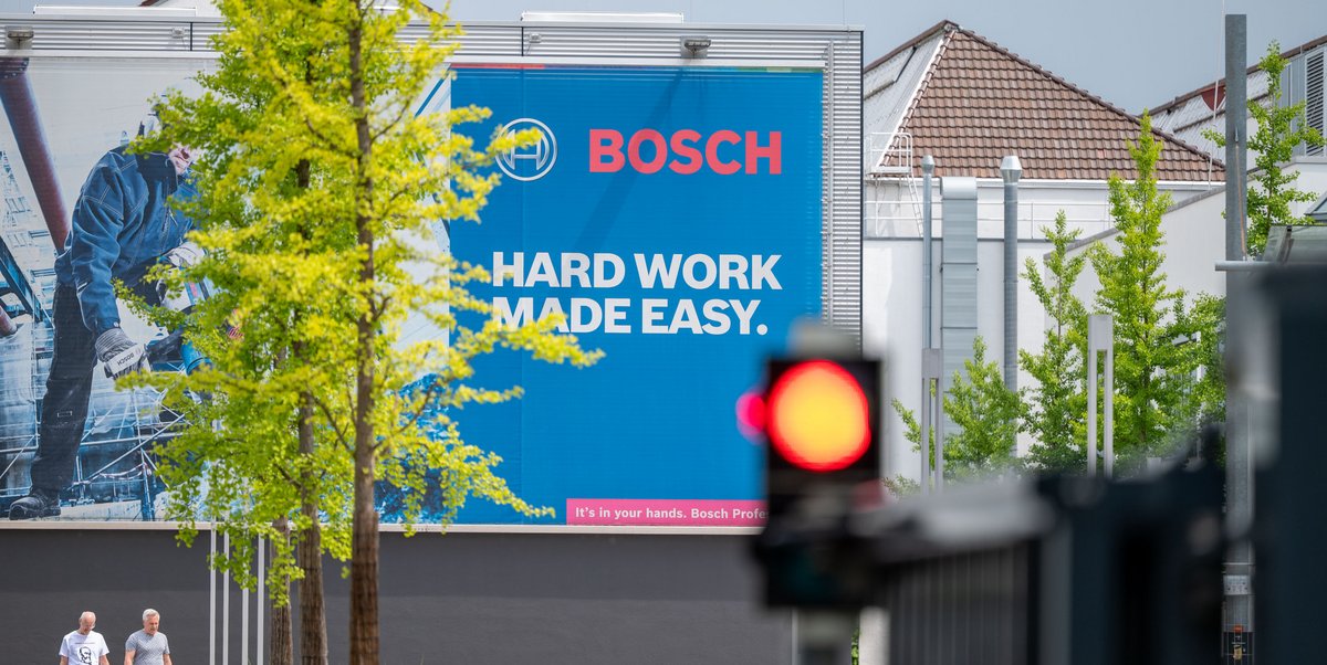 Mit der harten Arbeit in der Produktion von Bosch Power Tools in Leinfelden soll es in anderthalb Jahren vorbei sein. Foto: Jens Volle