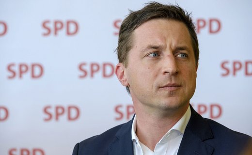 SPD-Obmann Sascha Binder wundert sich über die "Bestenauslese". Foto: Joachim E. Röttgers
