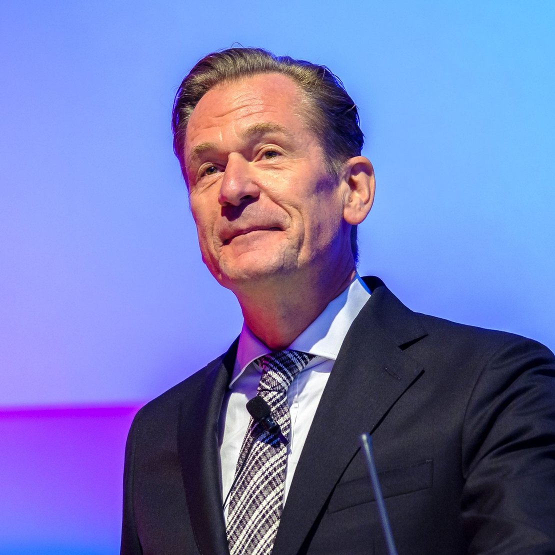 Geld macht News macht Politik
