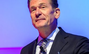 Geld macht News macht Politik