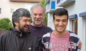 Mittlerweile fast Kumpels: Mohammed Sharif al Hejazi, Norman Weyrosta und Ali Hassan (v.l.).