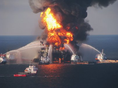Die Explosion der Ölbohrplattform Deepwater Horizon am 20. April 2010 verursachte eine der schwersten Umweltkatastrophen.