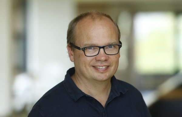 Atmosphärenchemiker Andreas Engel: 30 Tonnen seien "eine atemberaubende Dimension". Foto: Uwe Dettmar, Goethe-Universität Frankfurt