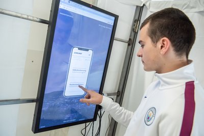 So gehts: Komunat in überlebensgroß. So gehts: Komunat in überlebensgroß.